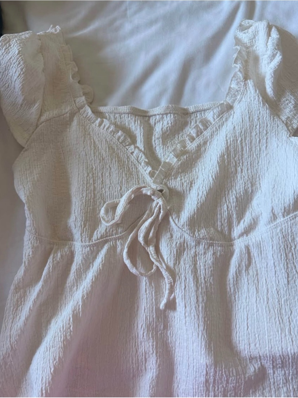 Women's White Tie-Front Puff Sleeve Top